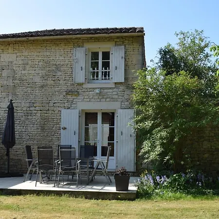 Сasa de vacaciones La Maison Des Grands Bambous - L'angoumois L'aunis La Saintonge La Boutonne