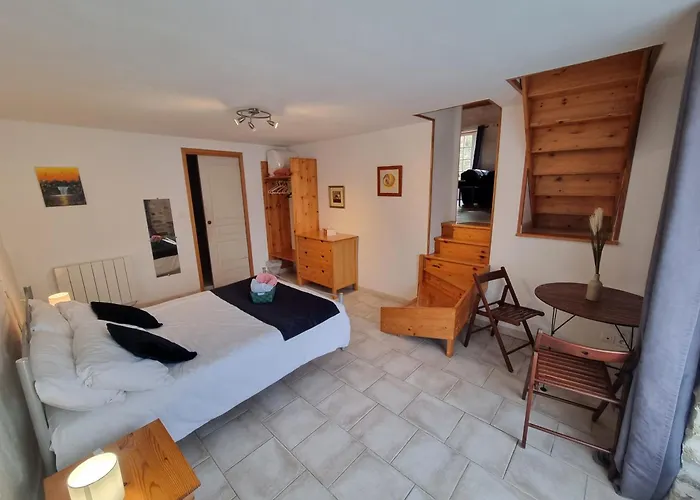 בית נופש La Maison Des Grands Bambous - L'angoumois L'aunis La Saintonge La Boutonne *