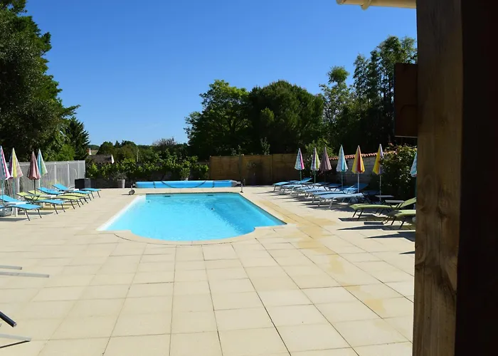 La Maison Des Grands Bambous - L'angoumois L'aunis La Saintonge La Boutonne בית נופש Louzignac